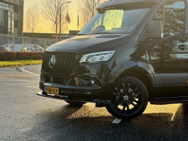 Mercedes-Benz Sprinter 319 1.9 cdi l2 l distronic l 3,5 t trekhaak l led l 