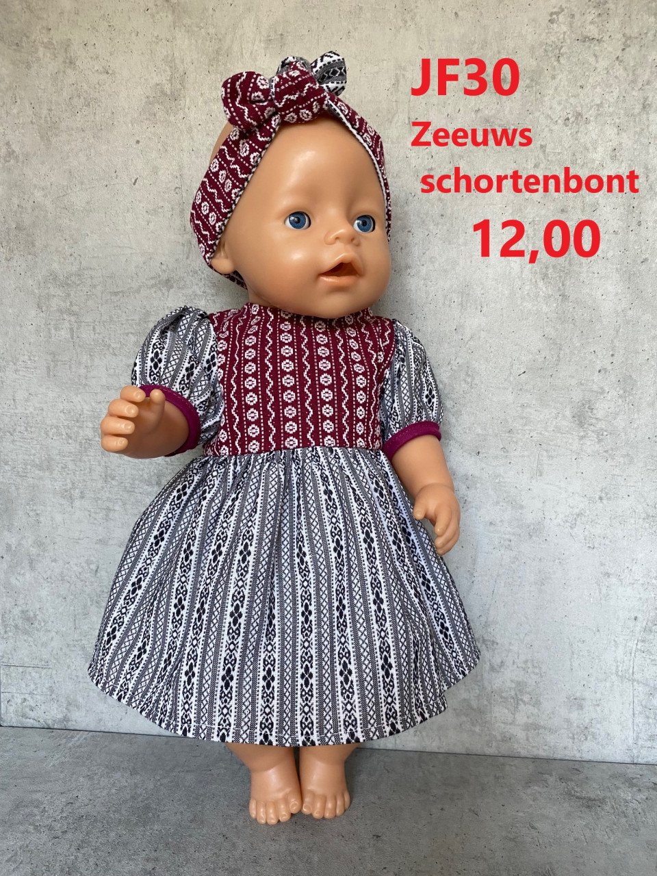 Babyborn kleertjes 12 juli braderie Heinkenszand. Opbrengst KiKa.