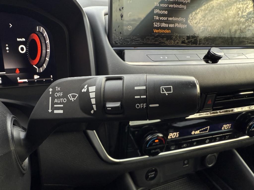 Nissan Qashqai 1.5 epower n-connecta // black editie //