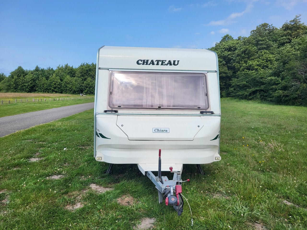 Chateau Chiara caravan 384C 1998