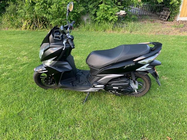 SYM jet 14 scooter bouwjaar 2022 k stand: 4304 km