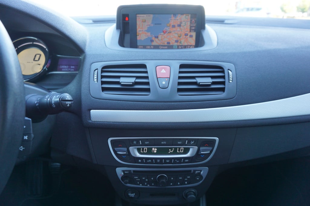 Renault Megane 1.6 sélection business sport airco / navi / cruise / elektr.