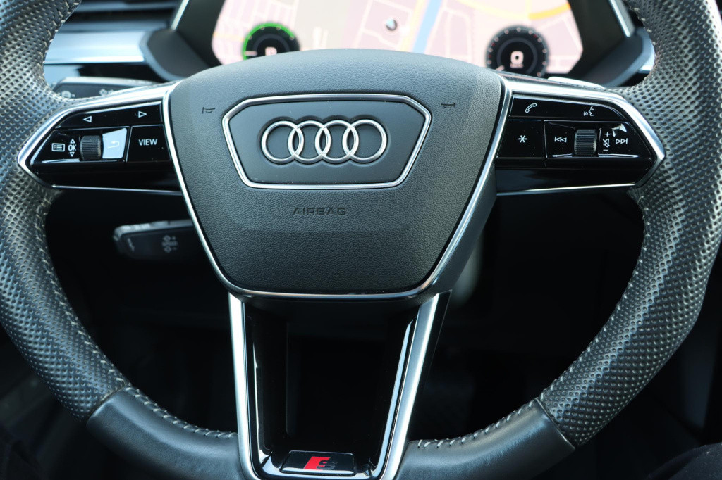 Audi E-tron 55 quattro advanced 95 kwh