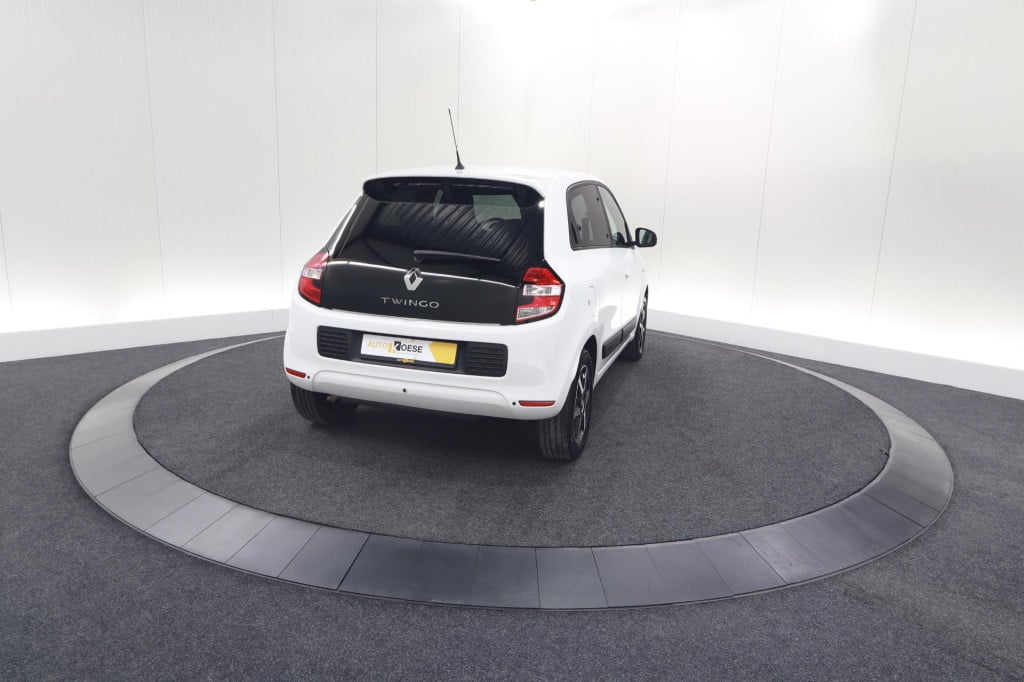 Renault Twingo sce limited | parkeersensoren | bluetooth | airco | 15 inch 