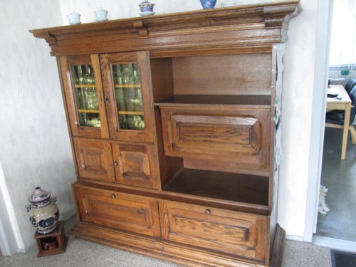 Eiken wandmeubel
