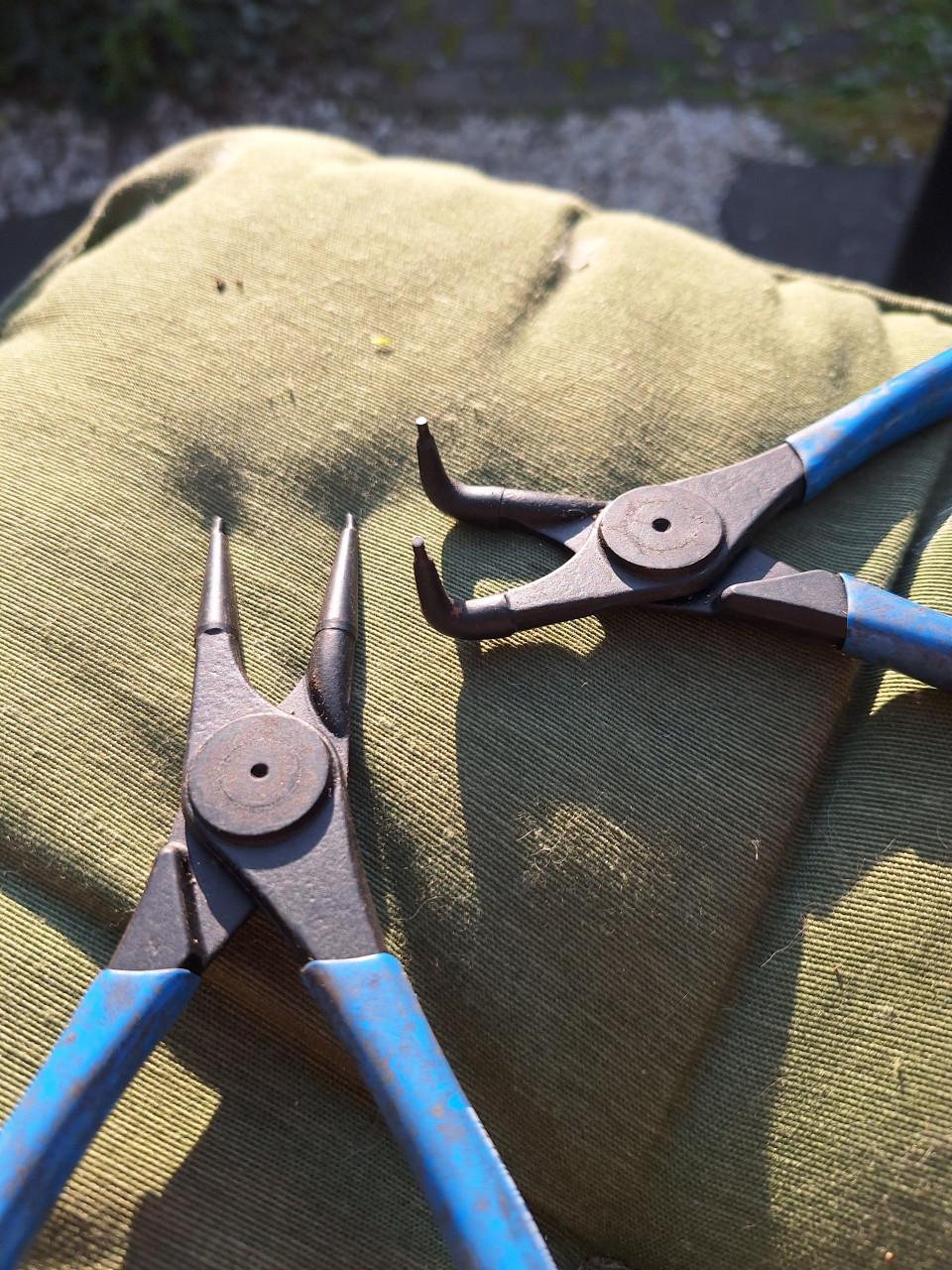 Gedore segerveerringtangen