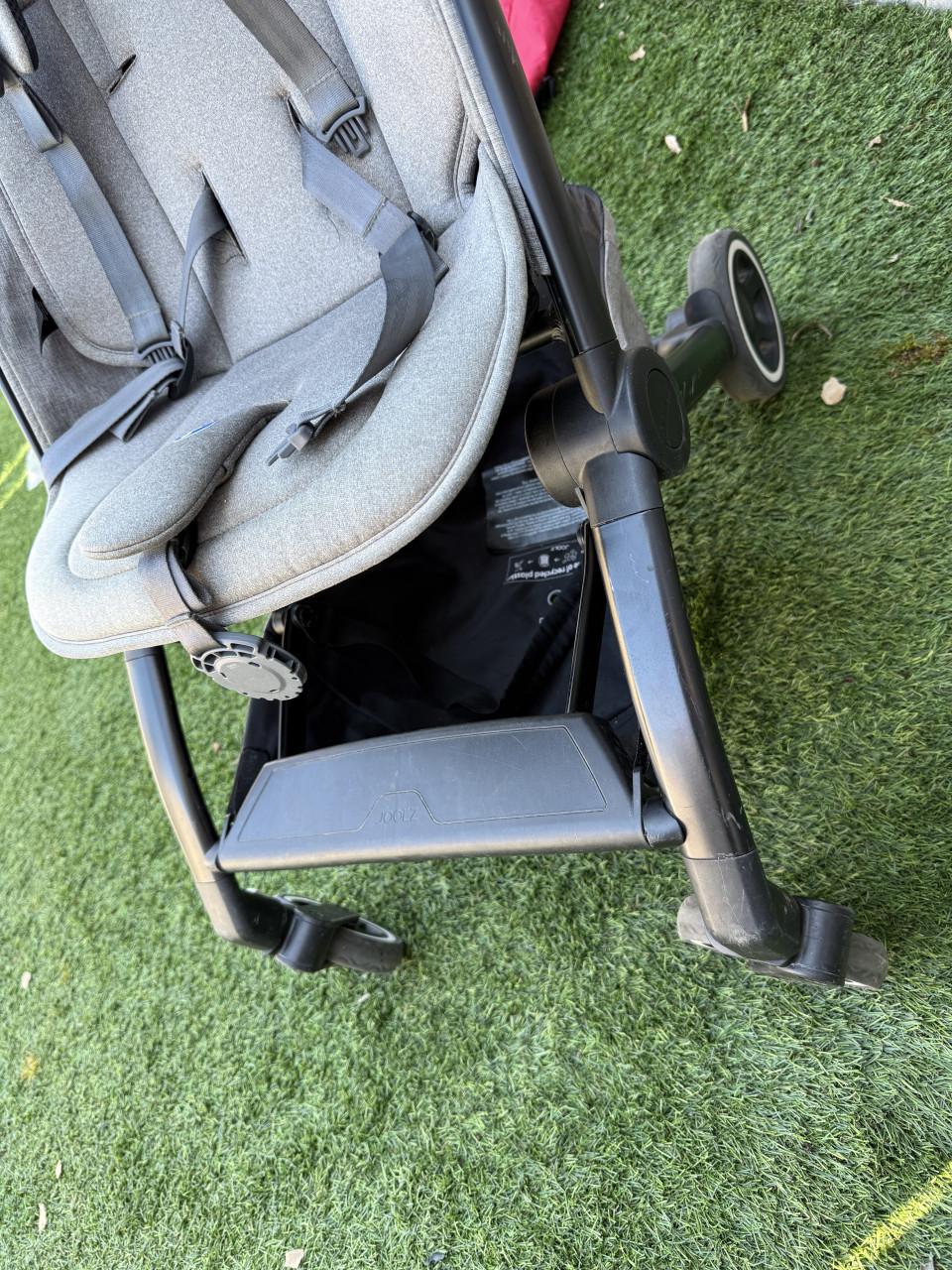 Joolz Aer + delightful grey buggy