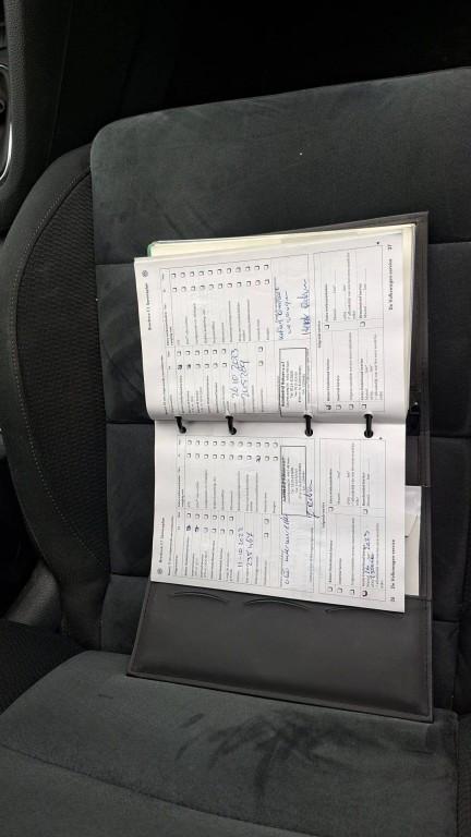 Volkswagen Golf 1.4 TSI Higline 5 deurs bj:2009 airco-navigatie