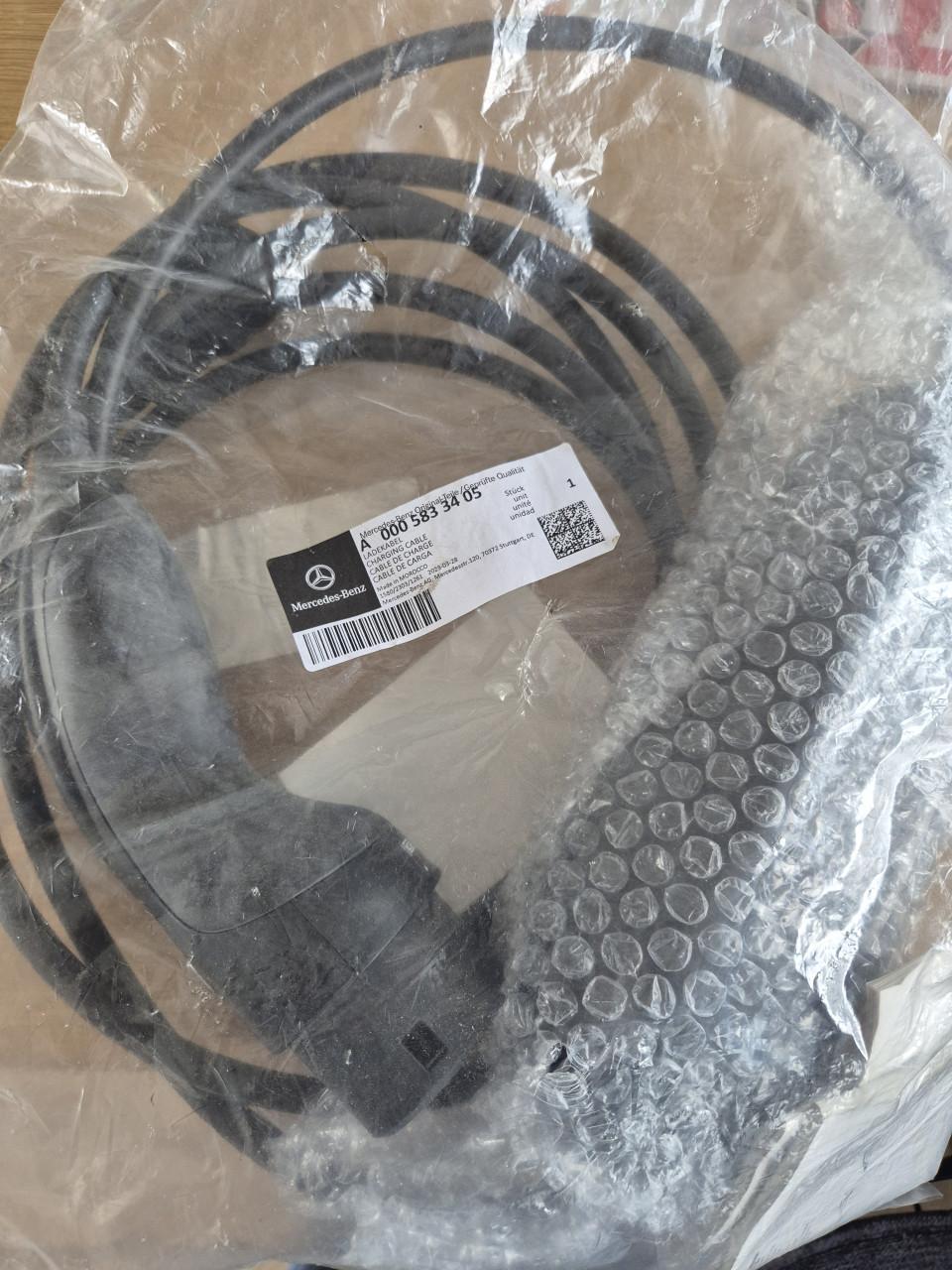 Originele laadkabel (voor stopcontact) Mercedes-Benz (nieuw)