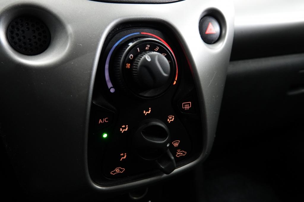 Peugeot 108 1.0 e-vti active | nl auto | bluetooth | airco |