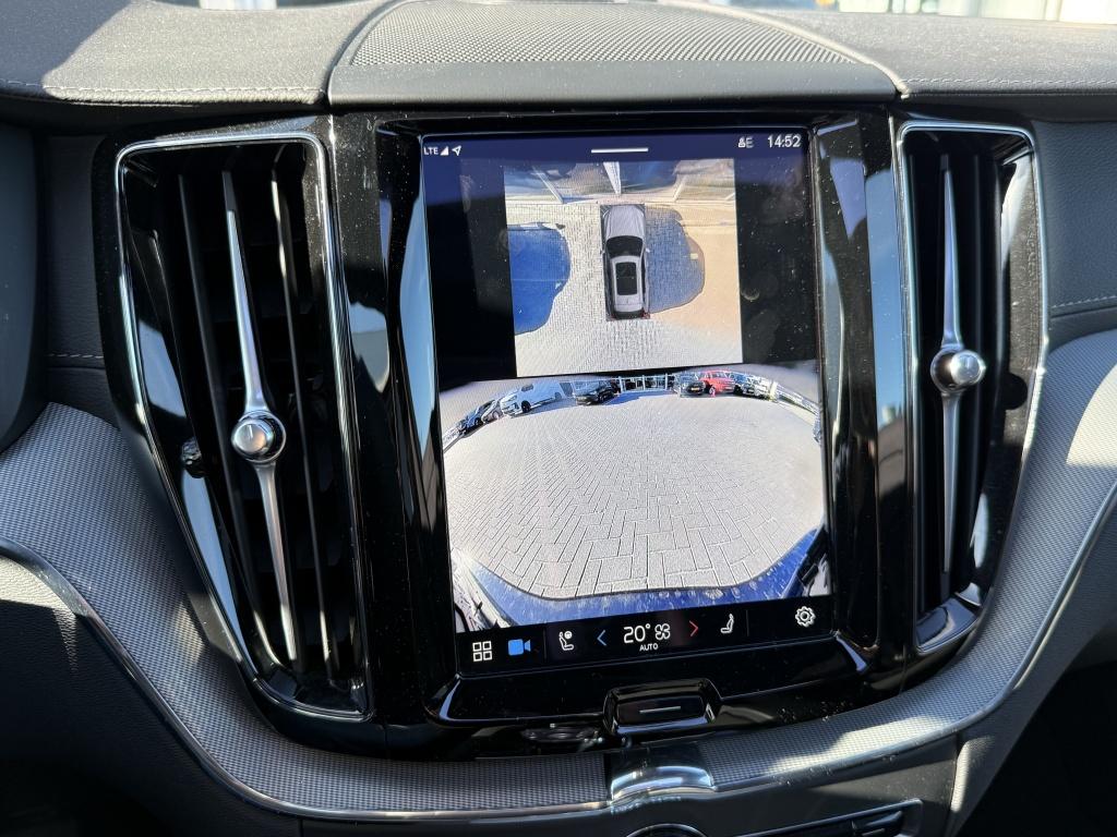 Volvo XC60 t8 455pk recharge ultra black edition| full options! luchtvering