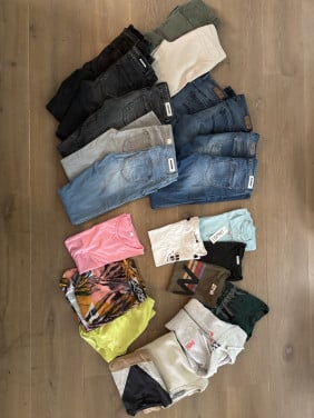 Kledingpakket - maat 158/164