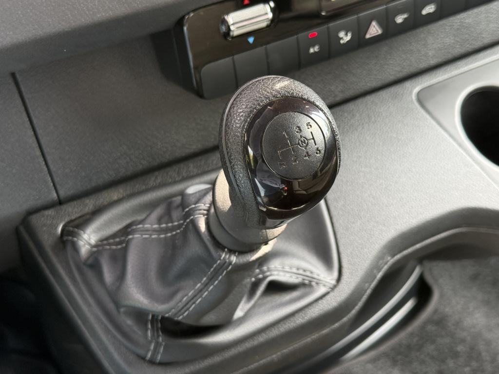 Mercedes-Benz Sprinter 317 1.9 cdi rwd bakwagen met laadklep | mbux 10 | na