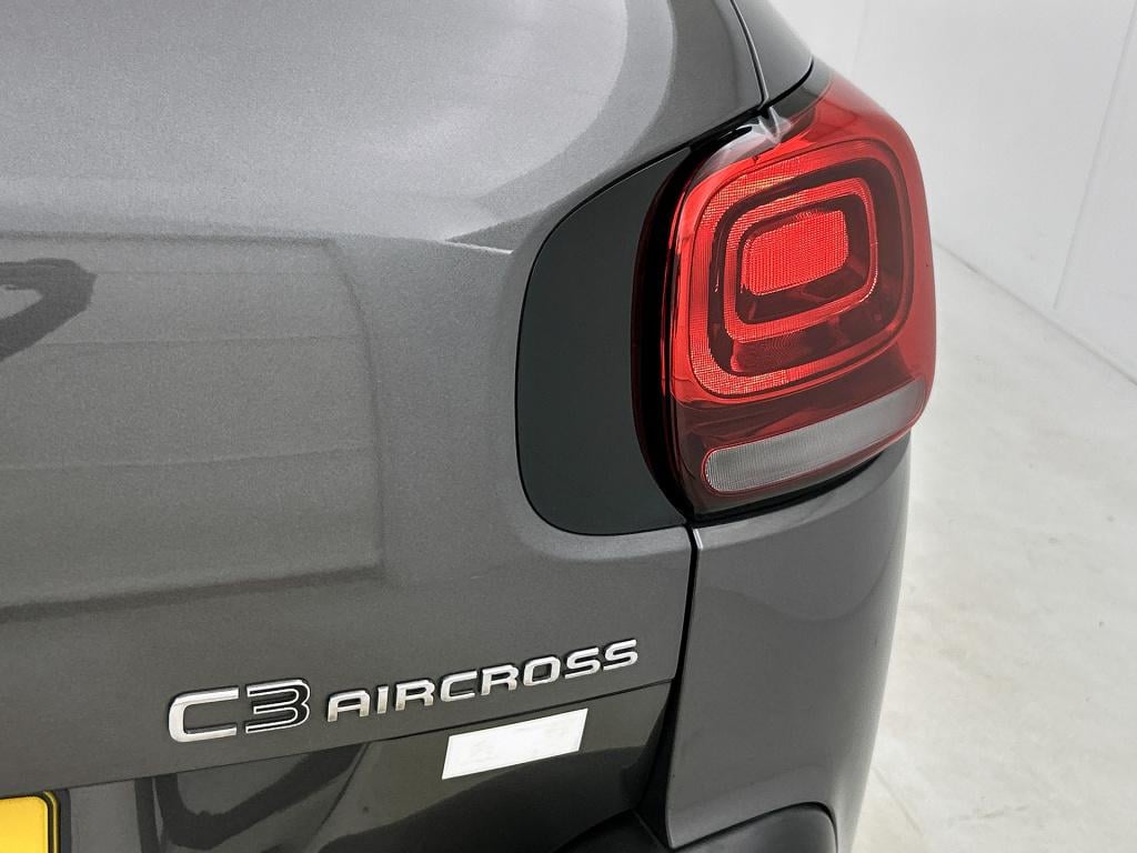 Citroen C3 Aircross 110 pk s&s shine | rijklaar | trekhaak | panoramdak |