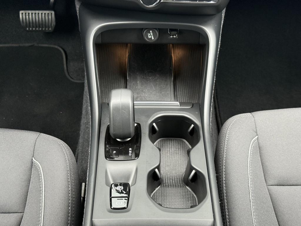Volvo XC40 t5 262pk recharge inscription| camera| stoel+stuur.verw| keyless
