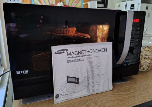 Samsung Combimagnetron CE 107 M