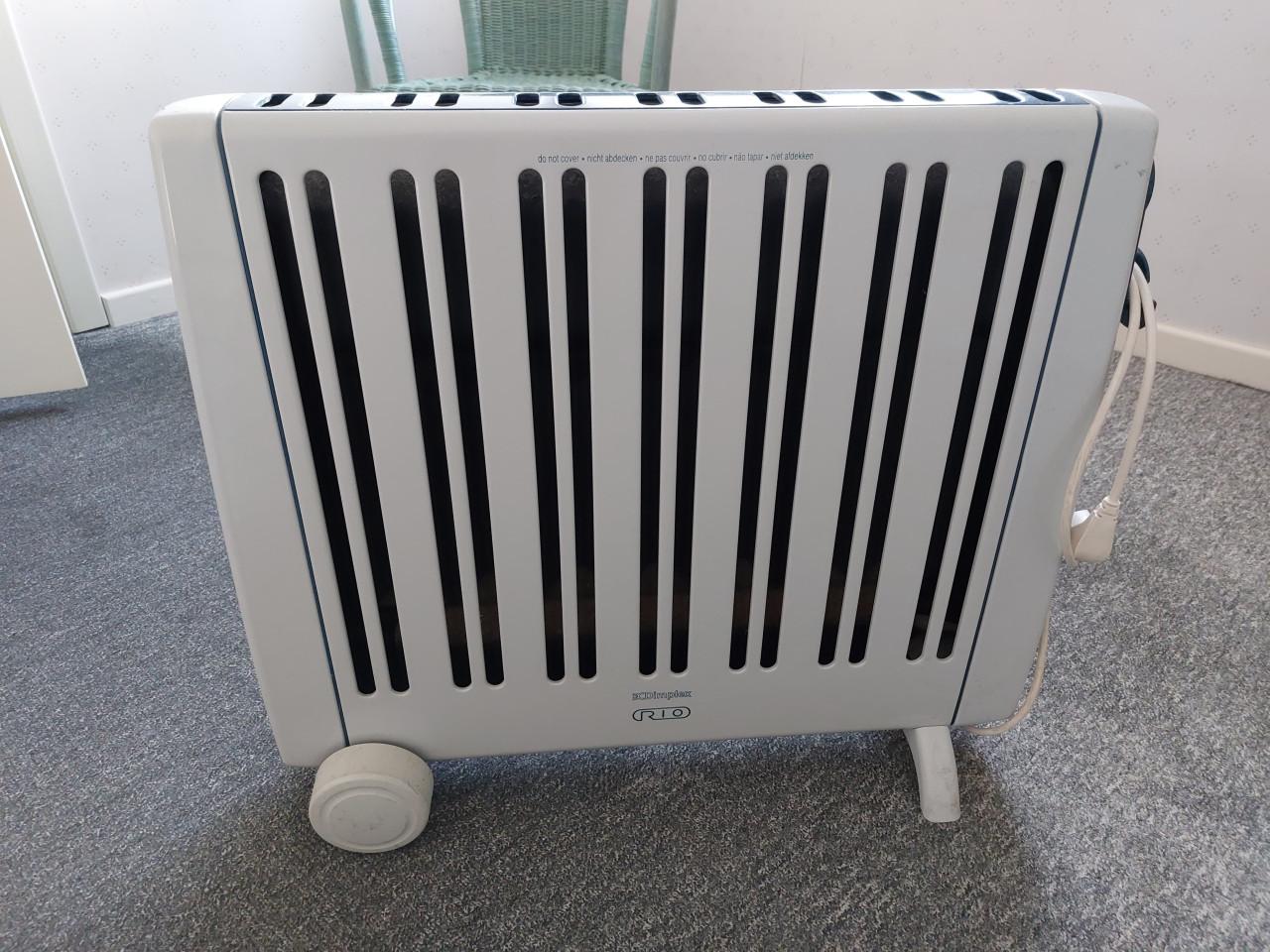 Oliegevulde elektrische radiator,  2 stuks