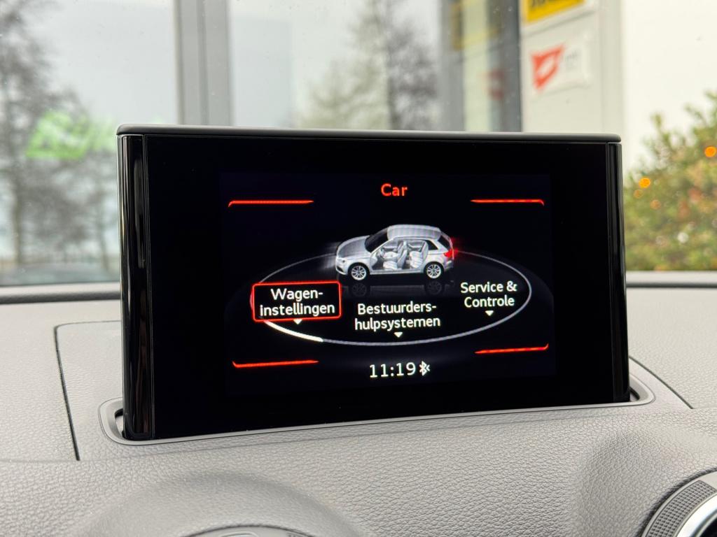 Audi A3 sportback 1.4 tfsi cod s-line * leder * navigatie * nap