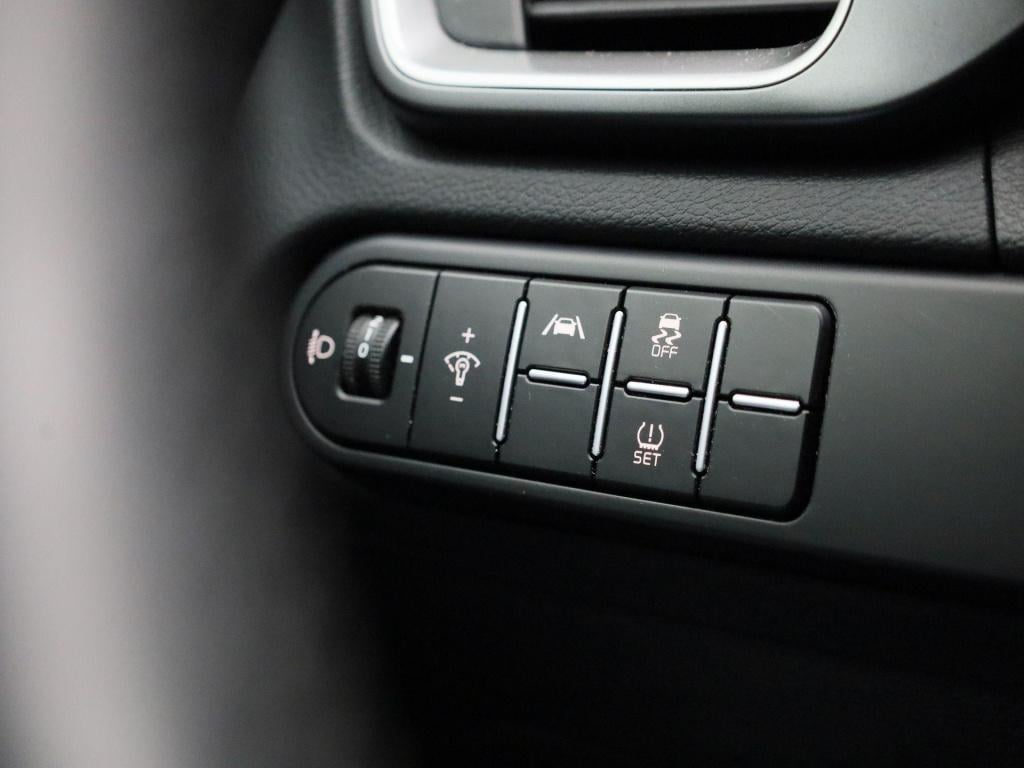 Kia Ceed Sportswagon 1.0 t-gdi dynamicline | lmv | parkeer sensoren | navig