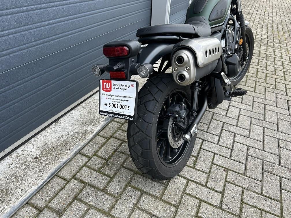 Honda CL500, in nieuwstaat zijne retro-style uit 2024 met 12dkm €5750,-