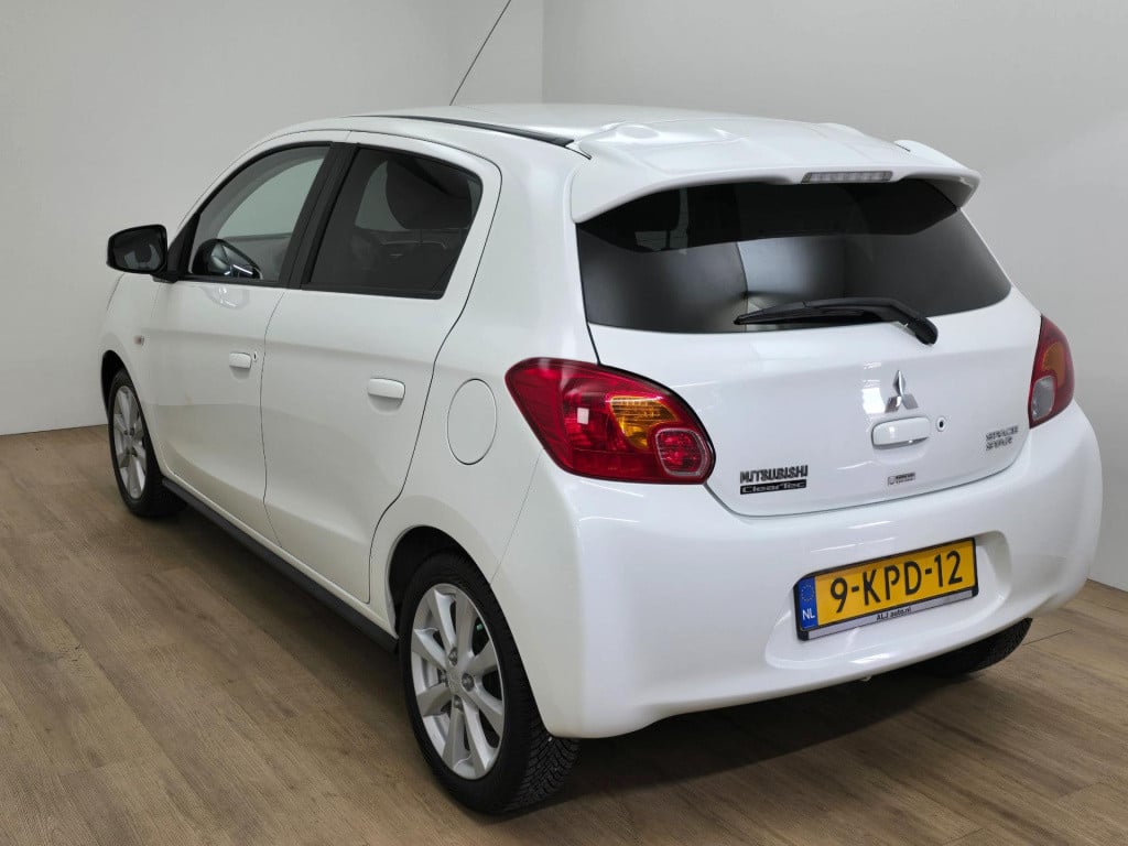 Mitsubishi Space Star occasion 1.2 intense+ met sportvelgen en clima airco 