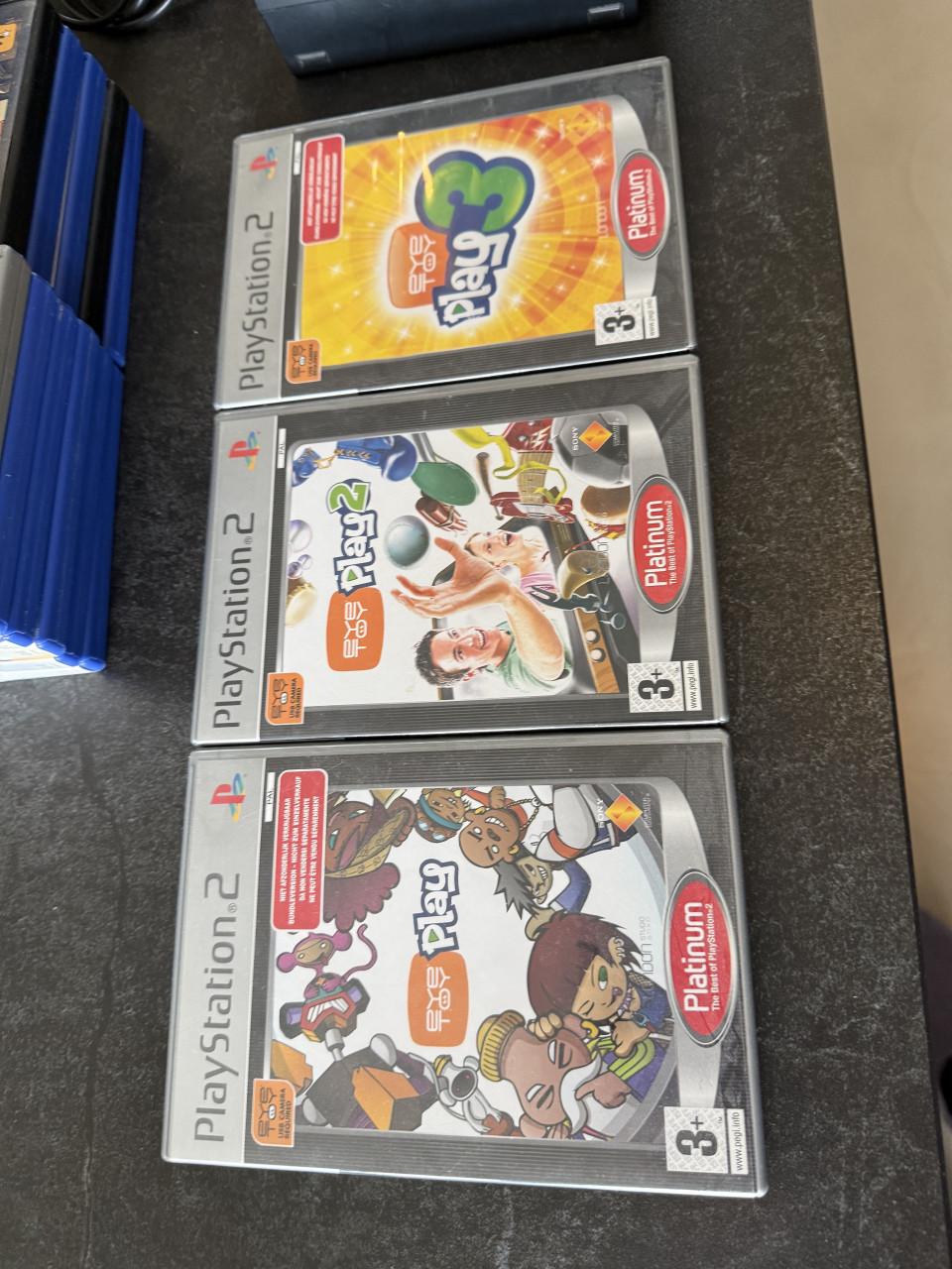 Playstation 2 met 11 games, 2 controllers en kabels
