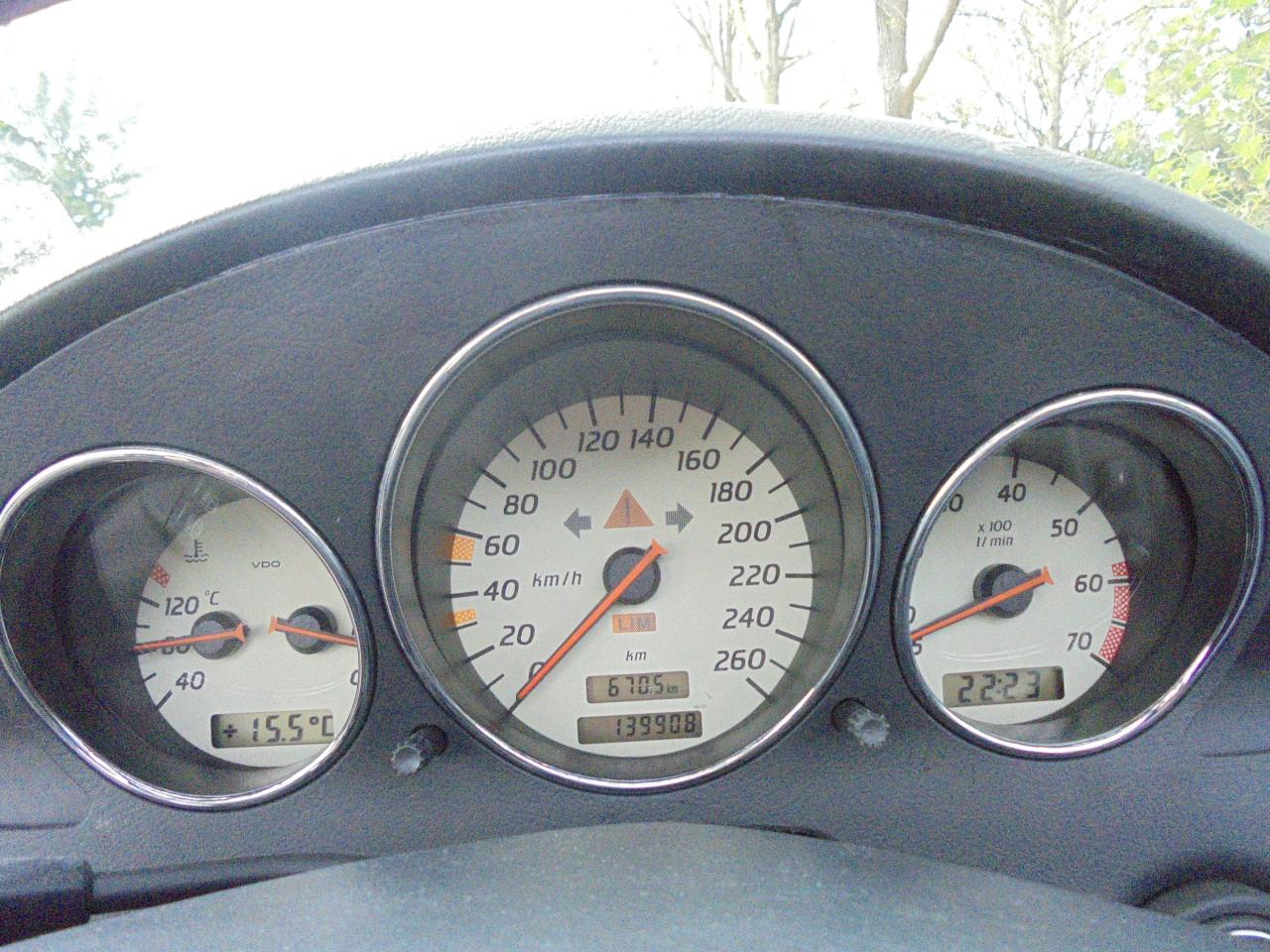 SLK 230 Compressor in nette conditie 139.908 Km Aflevering met vol jaar Apk