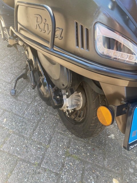 Schitterende btc riva luxury full option beugels windscherm dubbelzadel enz