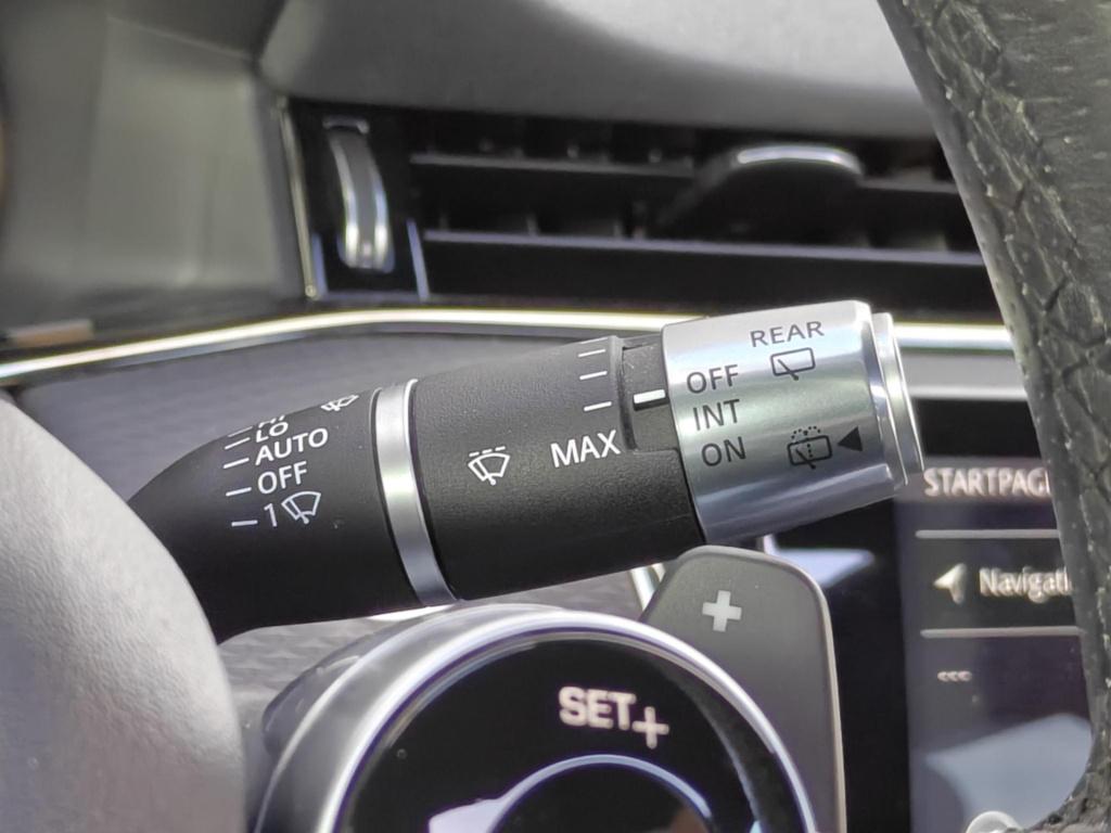 Land Rover Range Rover 1.5 p300e awd r-dynamic se