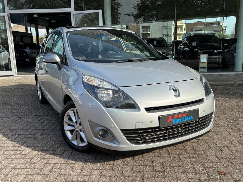 Renault Grand Scenic tce 130 7 persoons expression| schuifdak|trekhaak|rijk