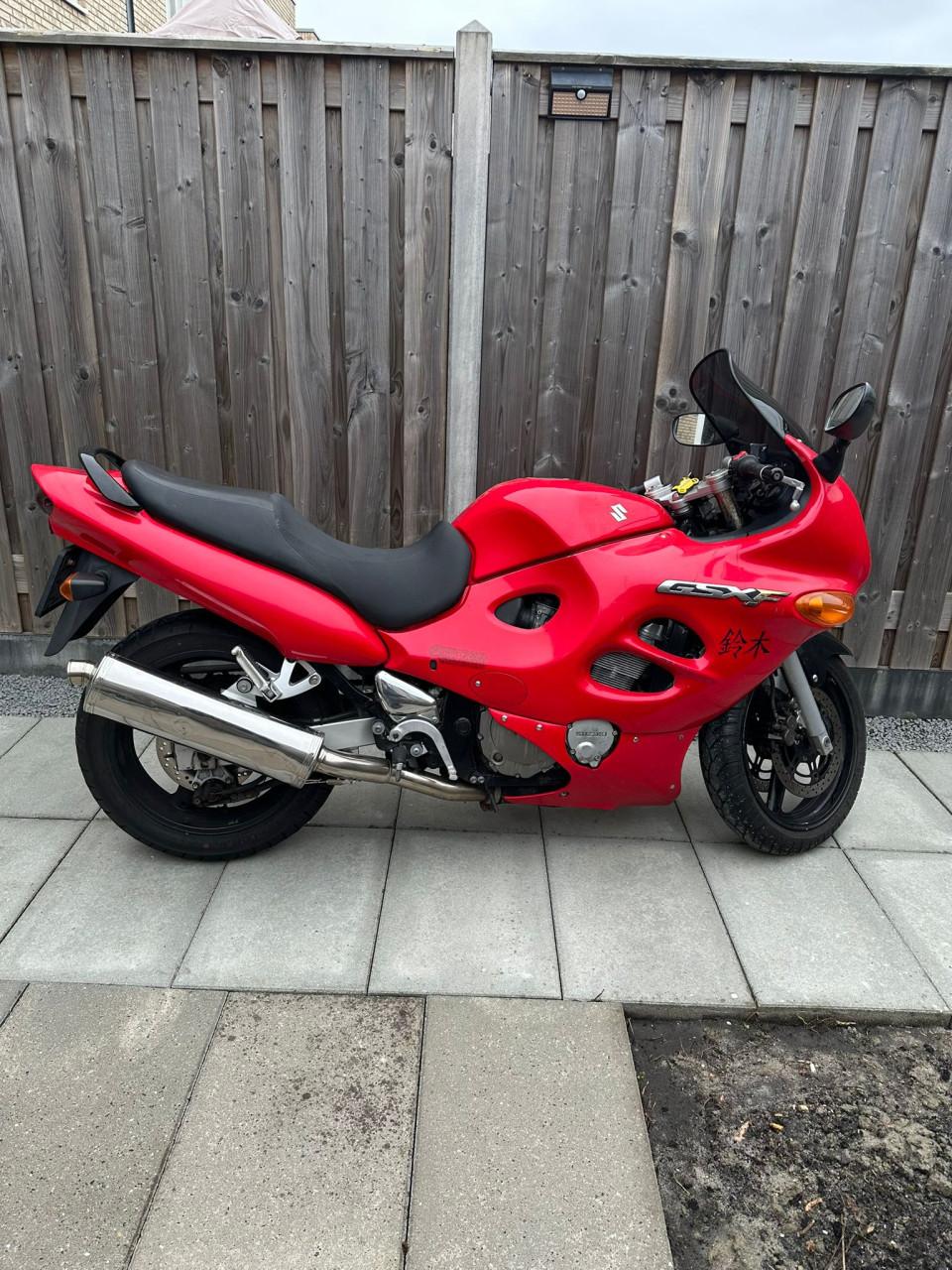 Suzuki Tour GSX 600F. 2007