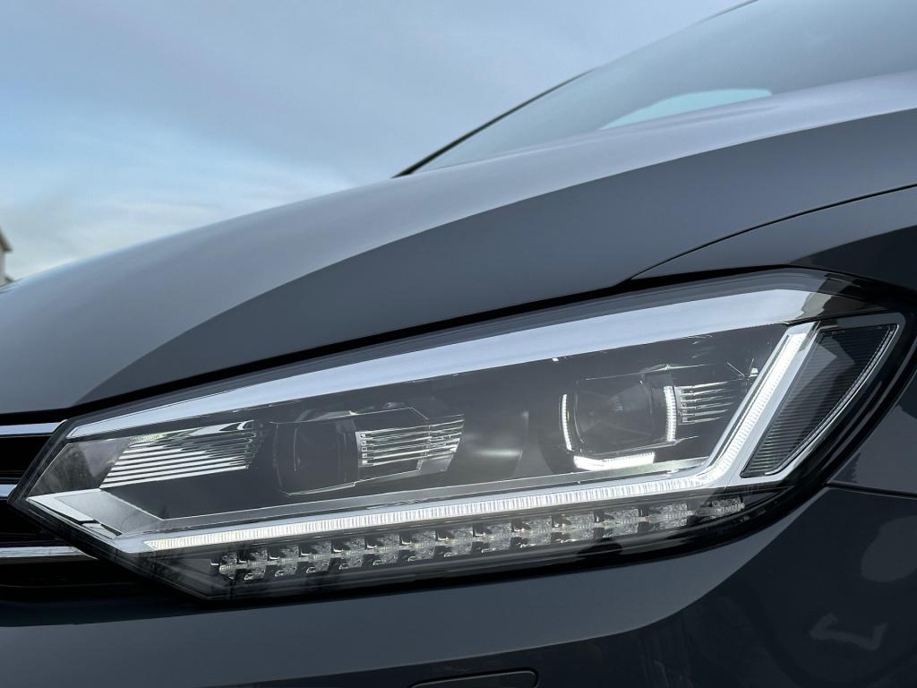 Volkswagen Touran 1.5 tsi 150pk dsg highline 7-persoons | dode hoek | virtu