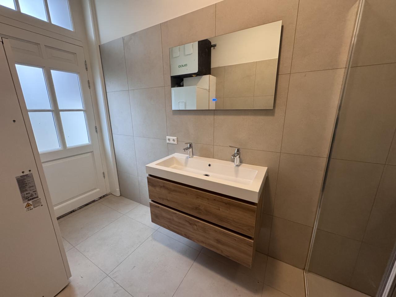 Te huur: Prachtig gerenoveerd 3-kamer appartement in Vlissingen