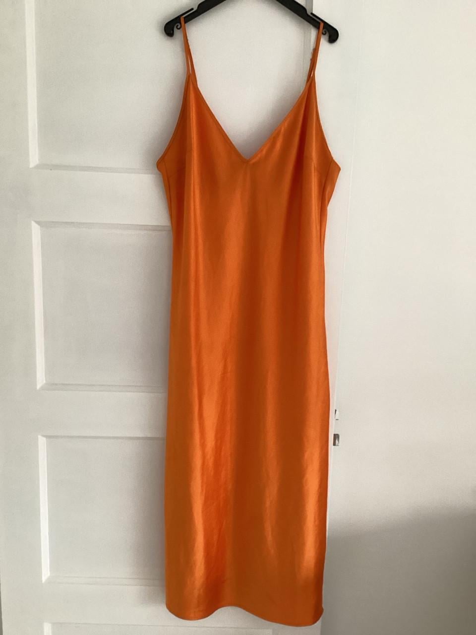 Leuk jurkje amper gedragen leuk voor de zomer maat l