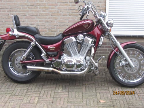 Suzuki Intruder  VS1400