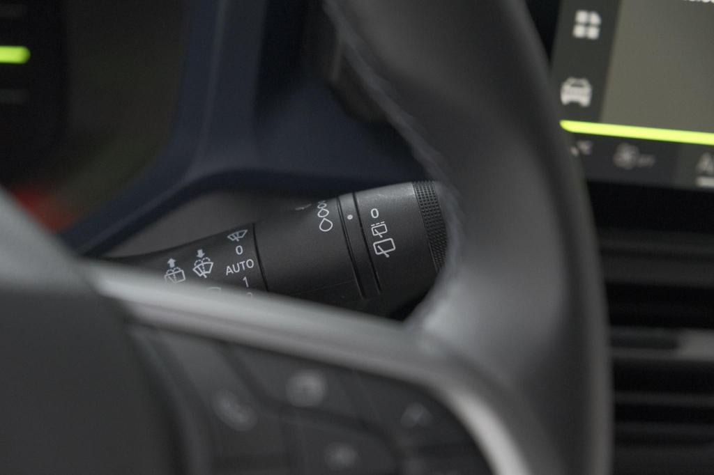 Dacia Duster 1.6 hybrid 140 journey | 360 camera | pack winter | dodehoekde