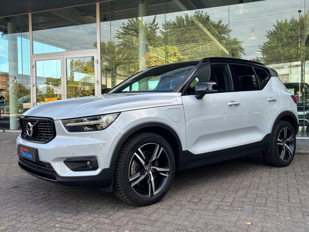 Volvo XC40 1.5 t5 recharge r-design|bliss|panoramadak|memorystoelen|stuur-s