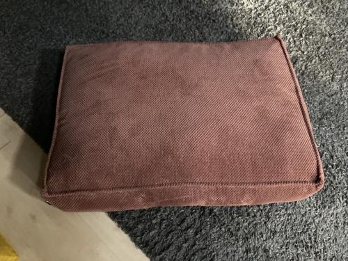 Flamingo ergonomisch hondenkussen