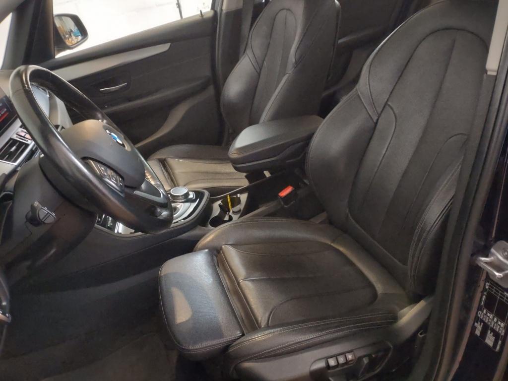 BMW 2-serie active tourer 220d executive | automaat | pano dak