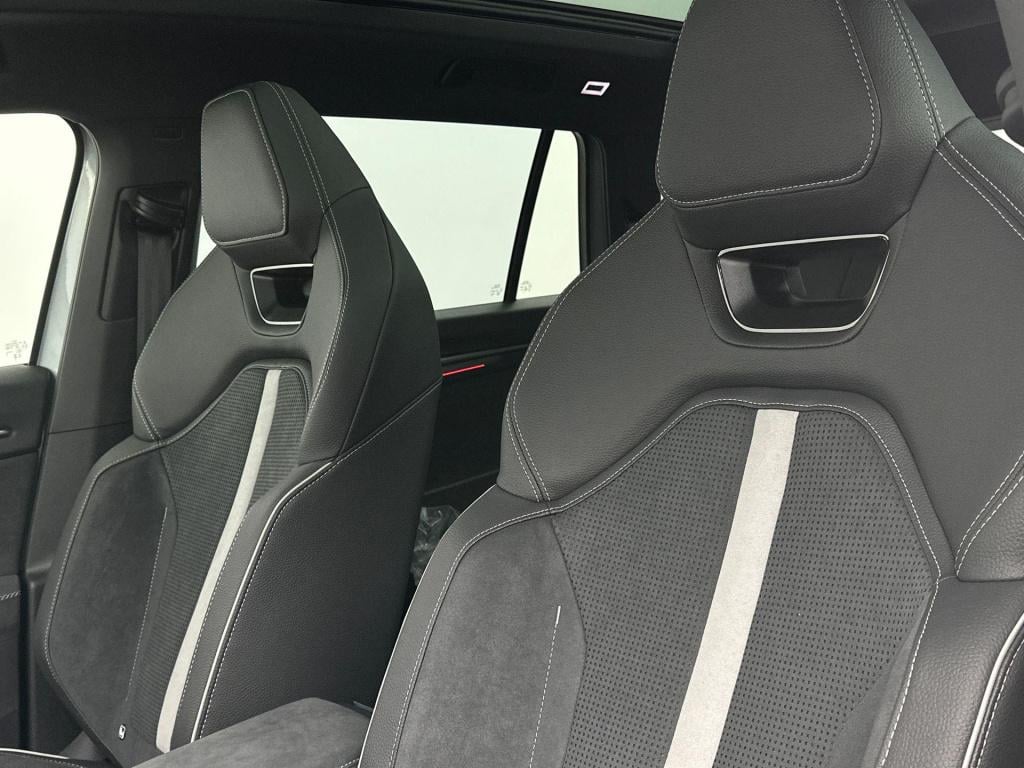 Skoda Kodiaq sportline business 1.5 tsi phev 150 kw / 204 pk su