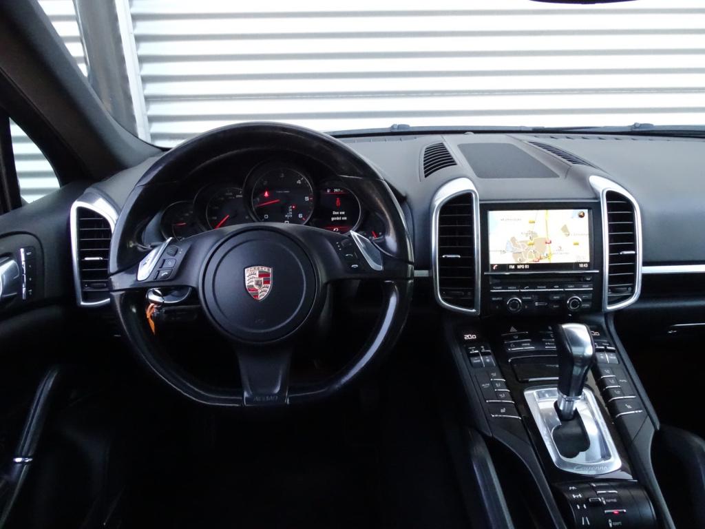 Porsche Cayenne 3.0 d | bose | pano | memory | bi-xenon