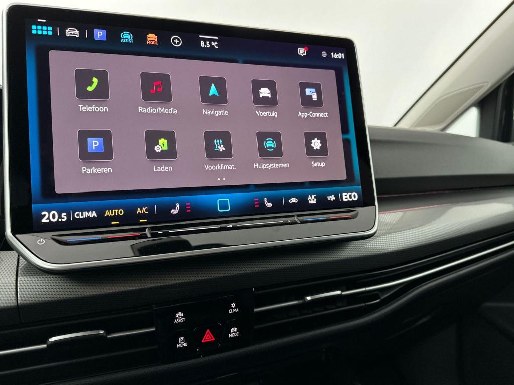 Volkswagen Golf style edition plug in hybride 204 pk