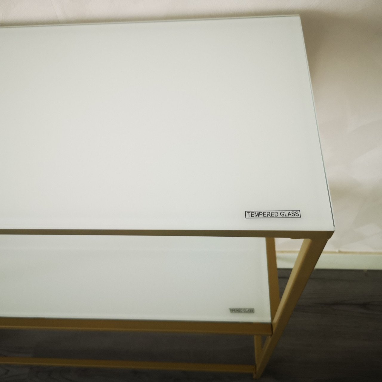 Side table wit/goudkleurig