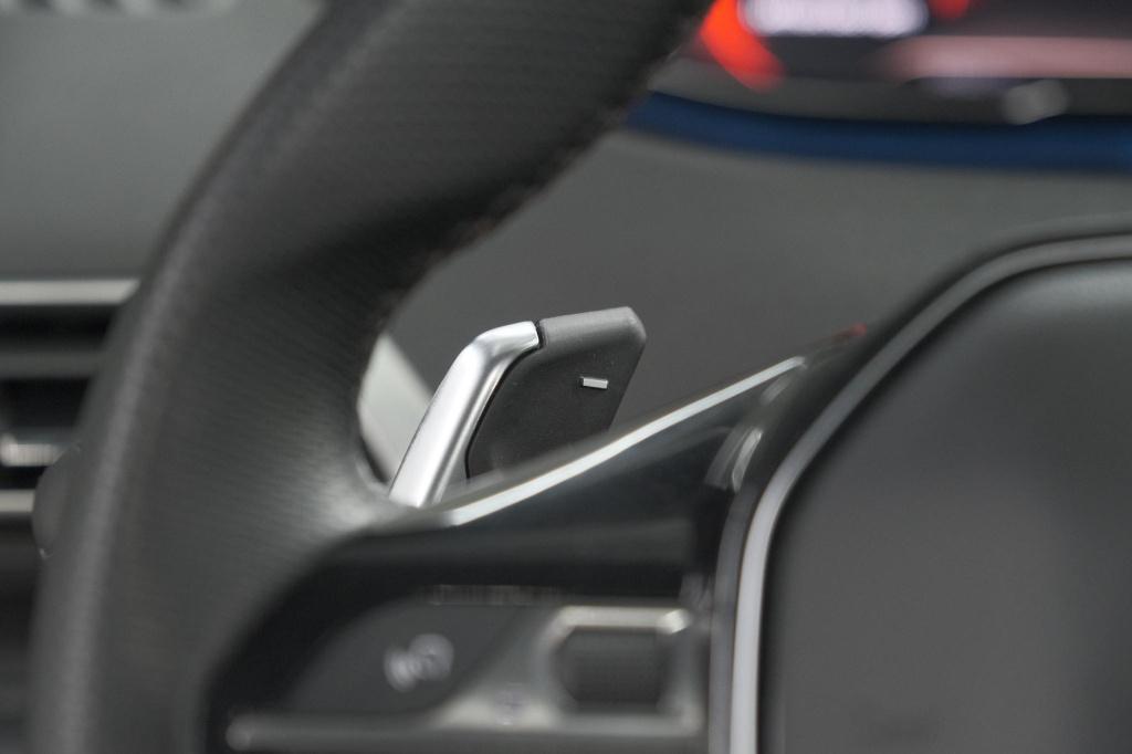 Peugeot 5008 1.6 puretech 180 eat8 gt pack | compleet! | schuif-/kanteldak 
