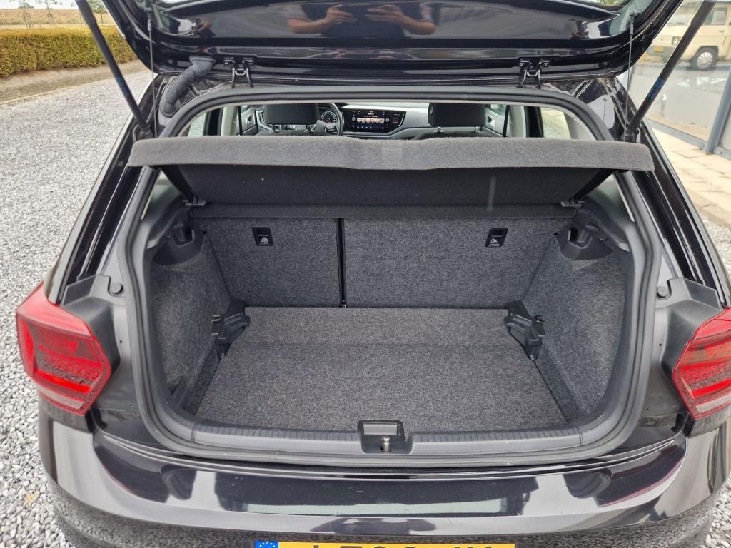 Volkswagen Polo 1.0 tsi highline | navigatie | dab-radio | airco | carplay 