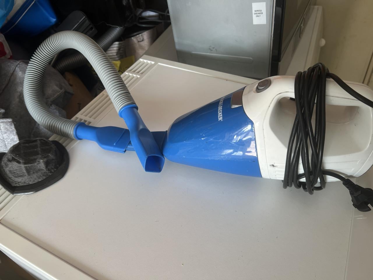 Krachtige Black& Decker kruimeldief/Stofzuiger 800W op netstroom