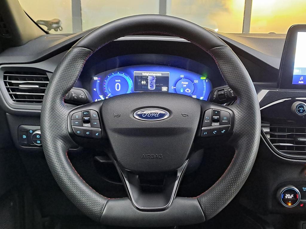 Ford Kuga 2.5 phev st-line | apple carplay & android auto | parkeersensoren