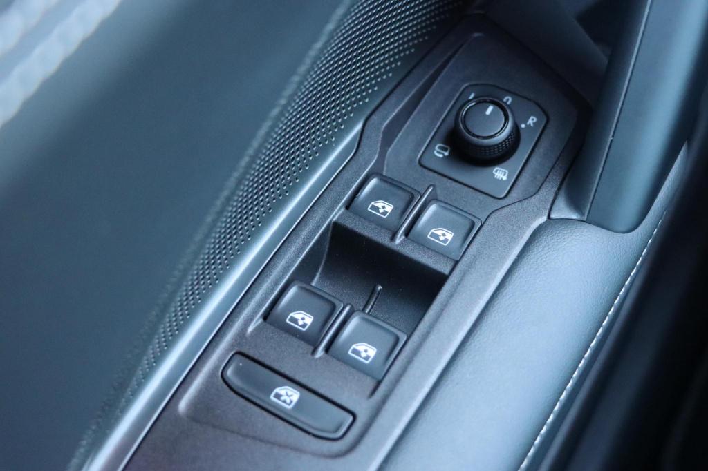 Volkswagen Tayron 1.5 ehybrid life 204pk dsg6