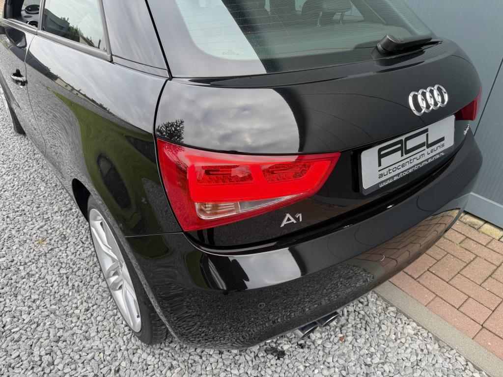 Audi A1 1.4 tfsi 150pk automaat ambition s-line business 3-drs