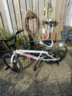 BMX COVERT